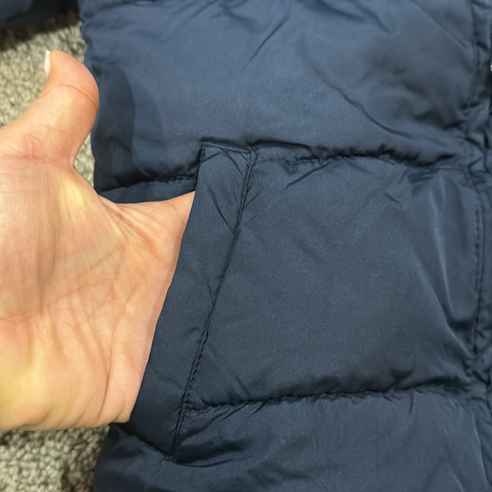 GAP Winter Jacket - Picture 4 of 5